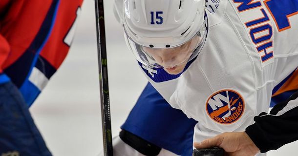 thumbnail Sound Tigers Take On T-Birds This Morning