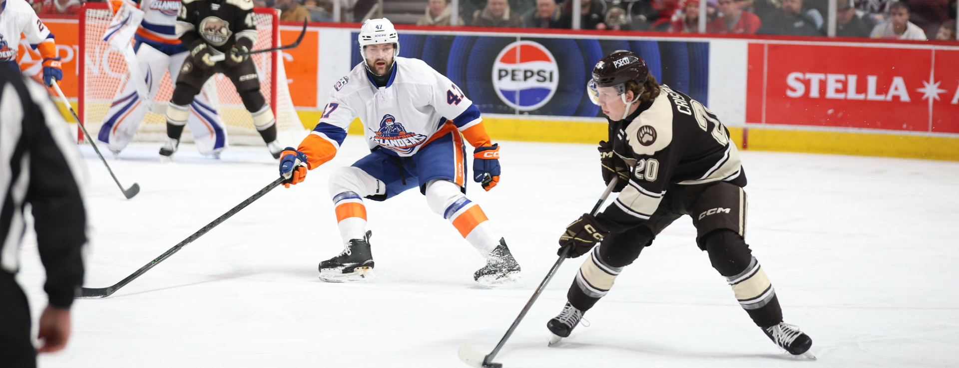 Islanders Lose Road Contest to Bears, 4-1