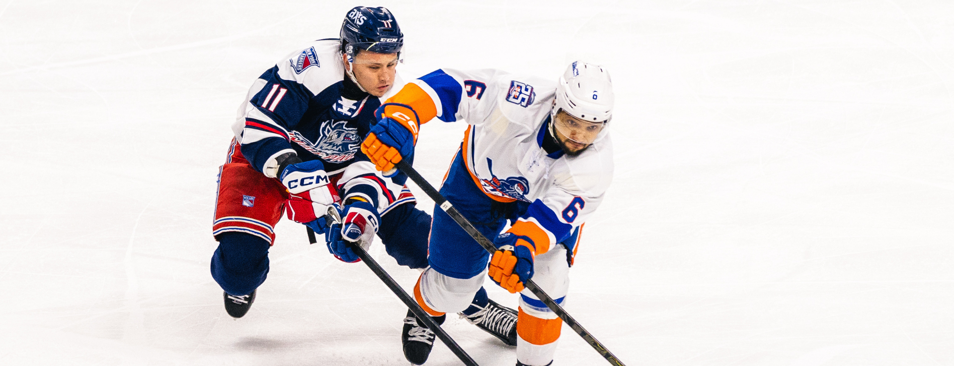 Electric Third Period Lifts Islanders Over Wolf Pack, 5-1