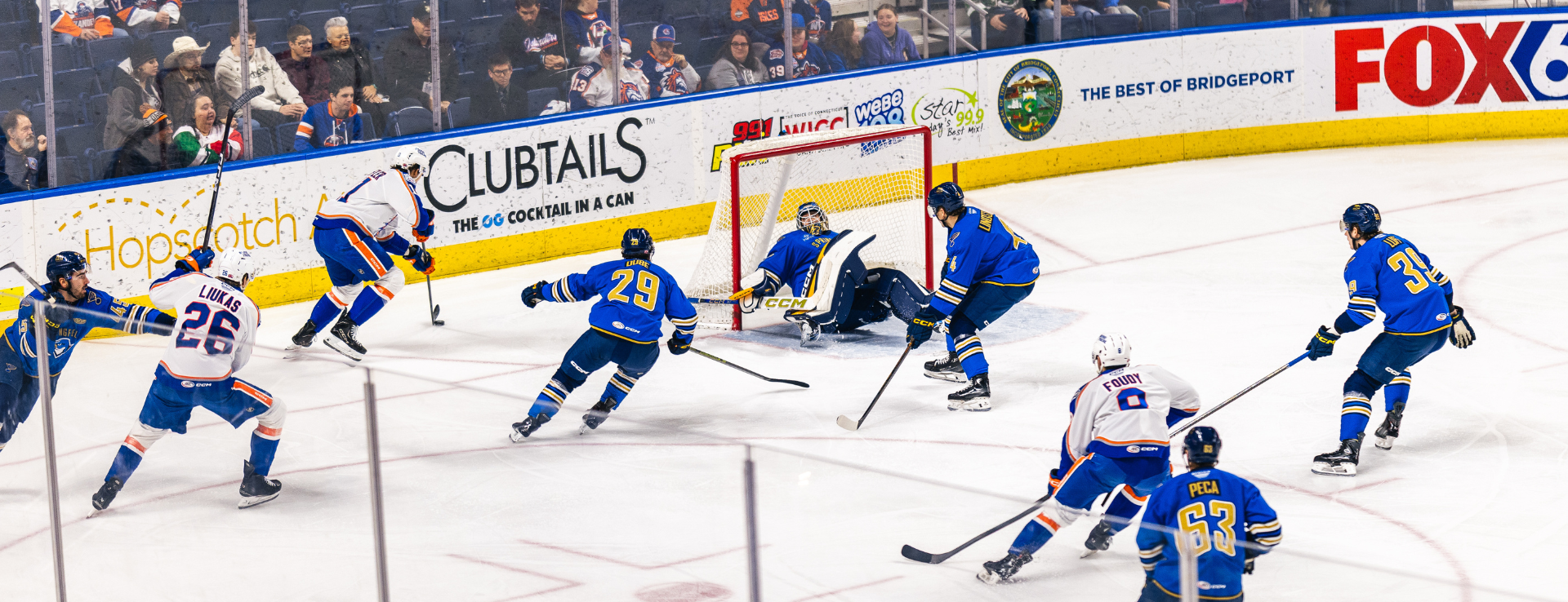 Islanders Edge Thunderbirds 4-1, Extend Win Streak to Four