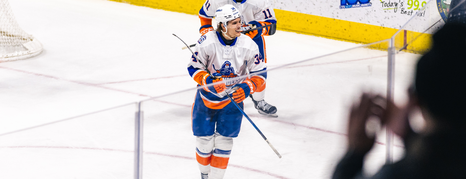 Islanders Hold Off Checkers for 4-3 OT Win
