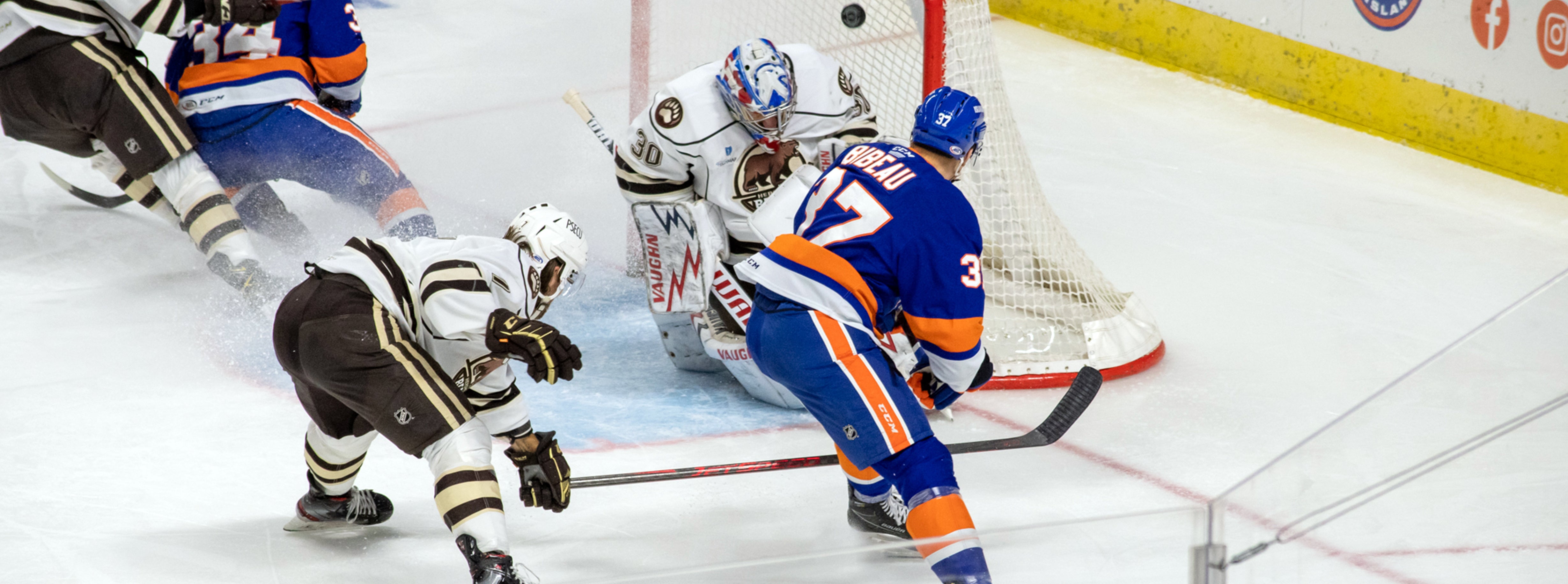 Islanders beat Devils in shootout, Josh Bailey's goal decides it