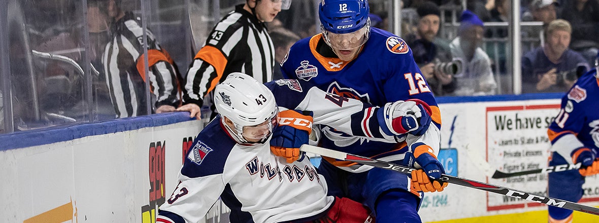 Sound Tigers Face Wolf Pack in Preseason Play
