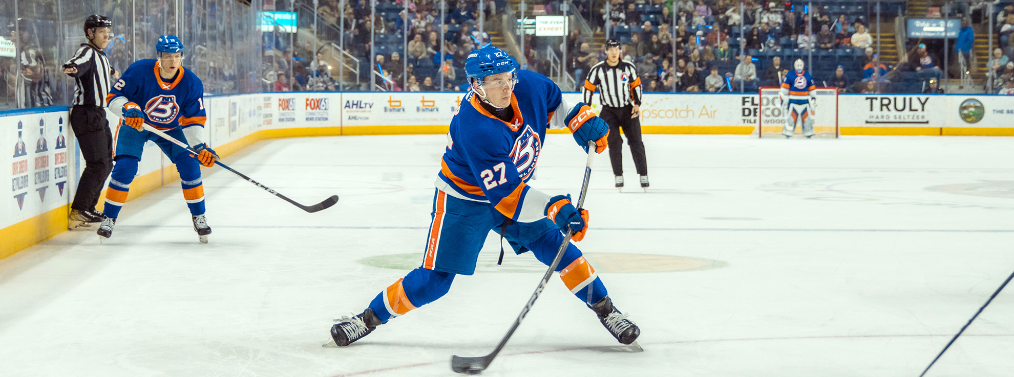 Preview: Islanders vs. Wolf Pack