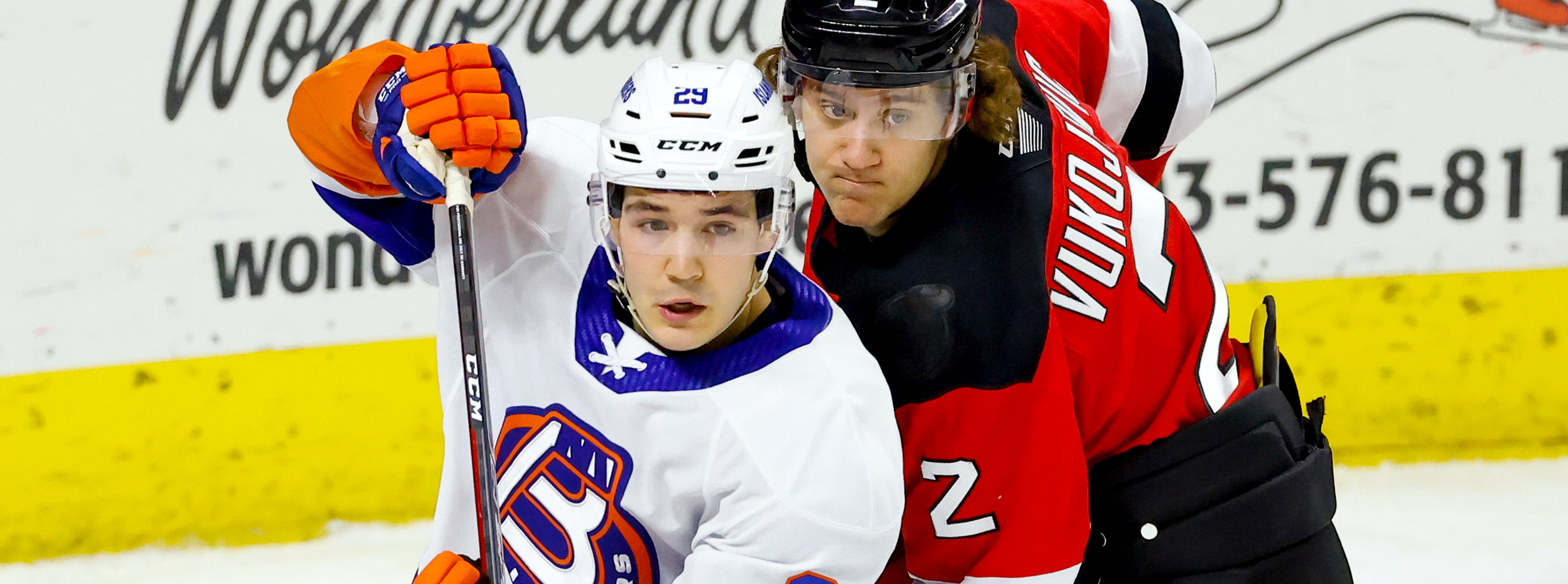 Islanders Begin Four-Game Road Trip in Utica