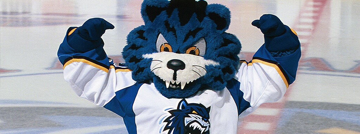 SANTA STORM Bridgeport Sound Tigers Mascot New York Islanders Bobblehead