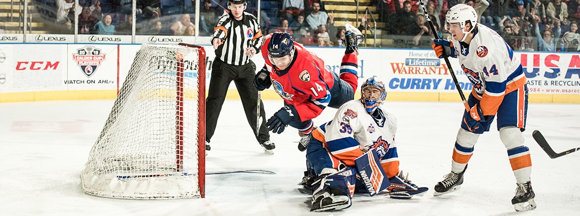 Sound Tigers Stumble in Loss at Springfield
