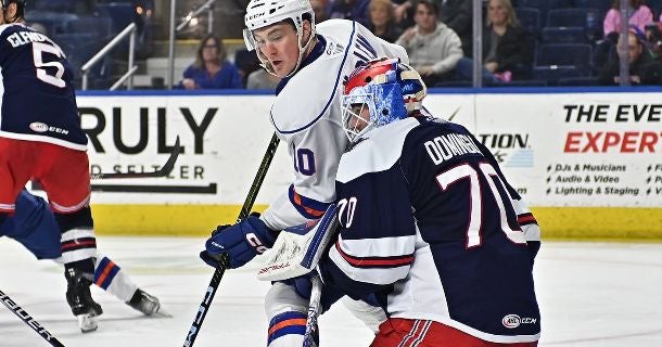  New ECHL sweaters borrow from Maple Leafs